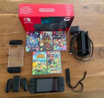 Nintendo Switch Konsole mit Spielen und Zubehör