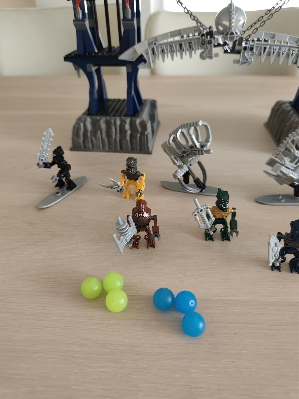 Lego Kit di costruzioni: Lego 8893 Bionicle Lawa Chamber Gate – Nuovo (secondo la descrizione) da Zuckenriet venduto da bm2_88l9 3
