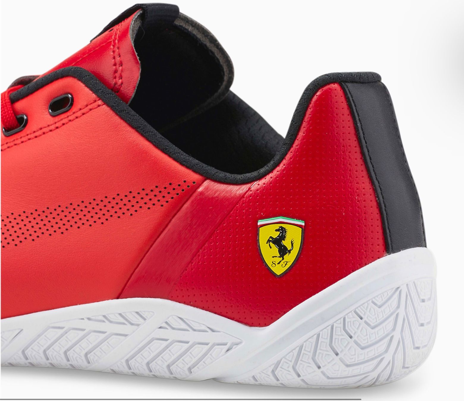 Puma Scarpe da uomo: Puma Ferrari Rdg CAT Sneaker Gr. 45 – Nuovo e nell'imballaggio originale da Spreitenbach venduto da Opfikoner1 2