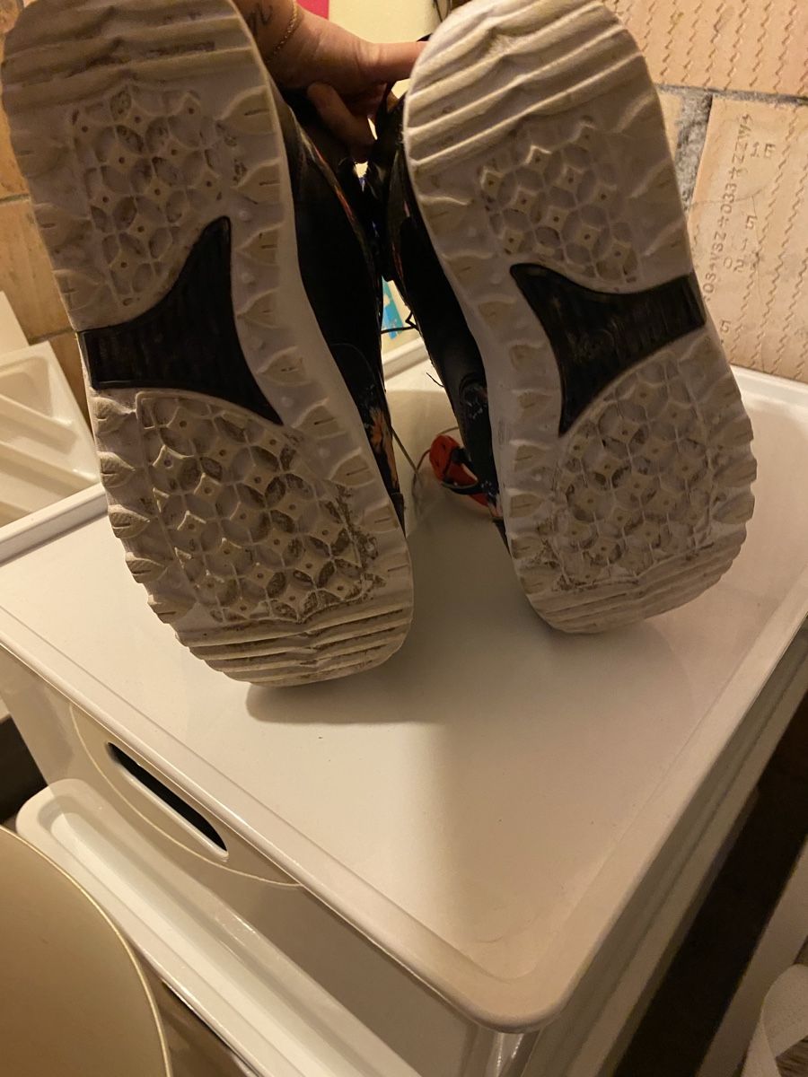 Burton Scarpe da donna: Snowboardschuhe BURTON – Usato da Winterthur venduto da marina_p. 6