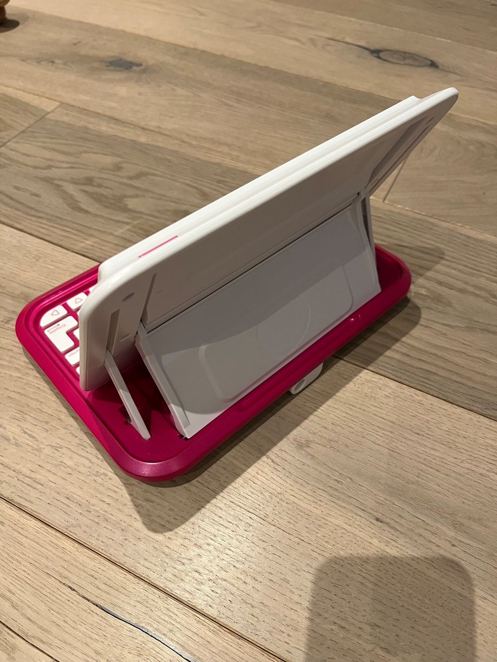 Vtech Tablet PC: Neuwertiger VTech 2-in-1 Tablet – Nuovo (secondo la descrizione) da Kilchberg ZH venduto da TanniTanni 2