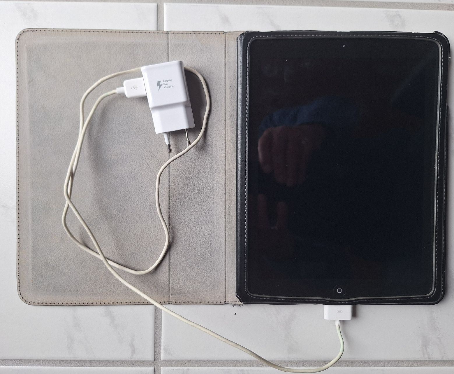 Apple Tablet PC: I Pad – Gebraucht aus Rohrbach von miro06