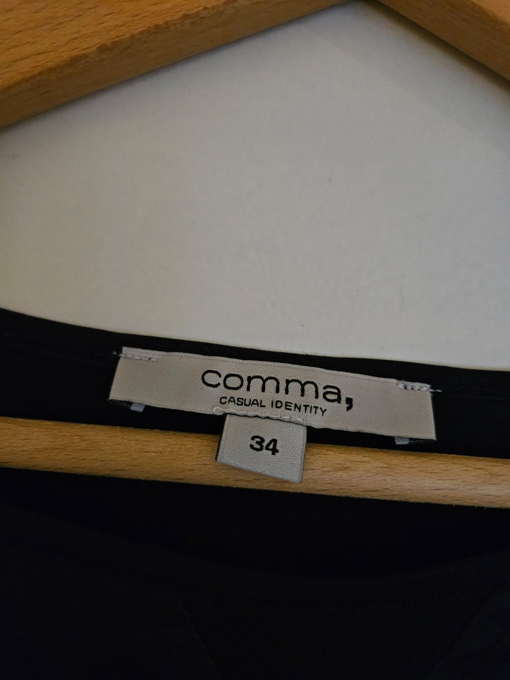 Maglioni & Felpe: Comma,: super leichter Pulli mit Feder-Motiv Gr.34 – Usato da Schaffhausen venduto da sabrina915 2