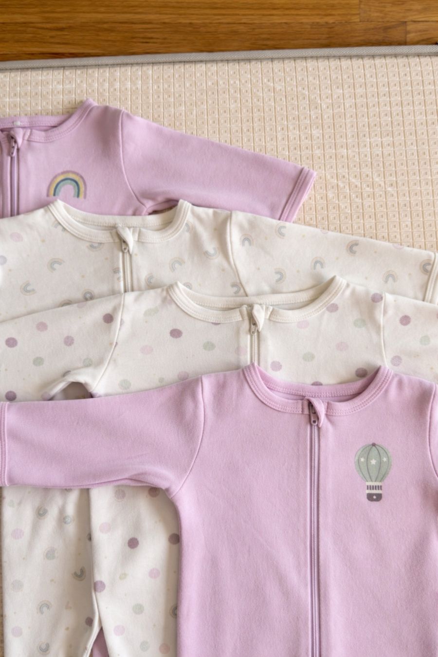 Name It Pyjamas: Lot de 4 pyjamas bébé, taille 4 á 6 mois. – D'occasion à Martigny par sti_8st5 1