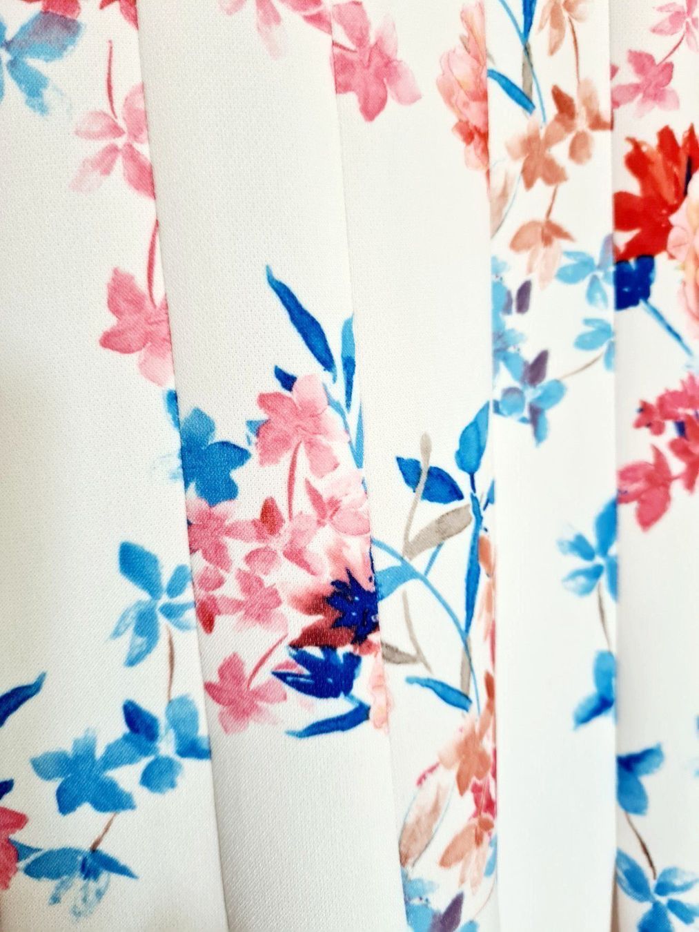 Vestiti: Robe taille 34/36 – Usato da Thônex venduto da AneleManele 1