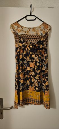 Desigual Kleid in herbstlichen Farben