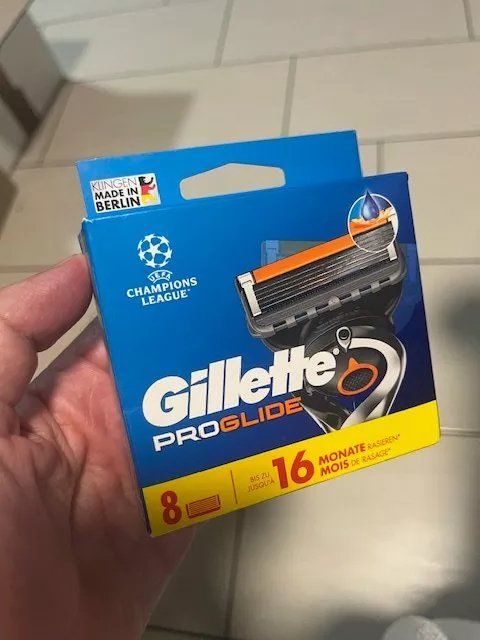 Gillette Rasoi & Lamette da barba: Gillette Proglide 8 recharges – Nuovo e nell'imballaggio originale da Noville venduto da Berlusconi55