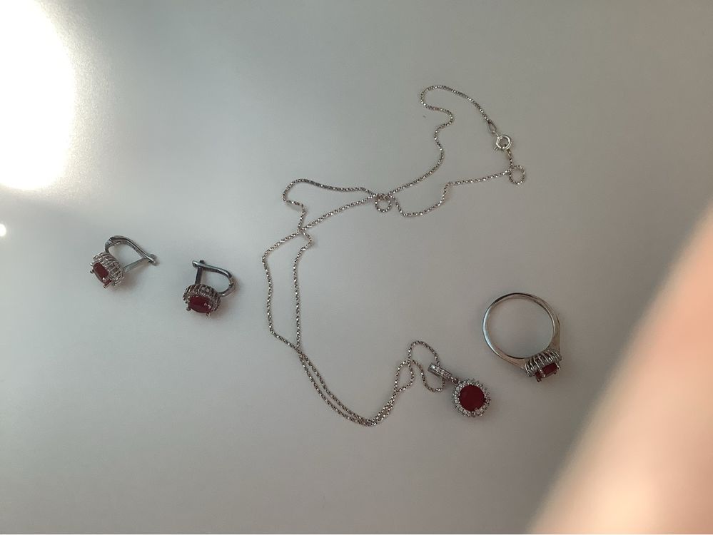 Autres bijoux: Silber Schmuck, Ohrringe, Ring, Anhänger mit roten Steinen – Neuf (Voir description) à bassersdorf par isabelleb0102 3