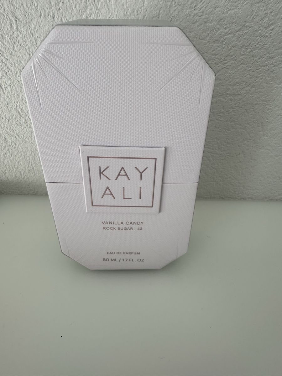 Kayali Profumi & Eau de Toilette: Kayali vanilla candy eau de parfum 50ml – Nuovo (secondo la descrizione) da Courgevaux venduto da missceline5