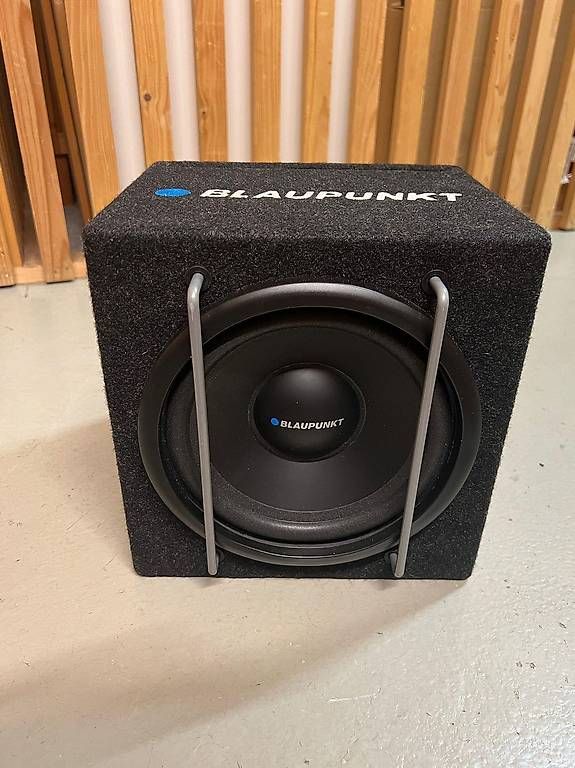 Blaupunkt GTB 8200A Subwoofer Attivo Bass Box Da 200W Con Design