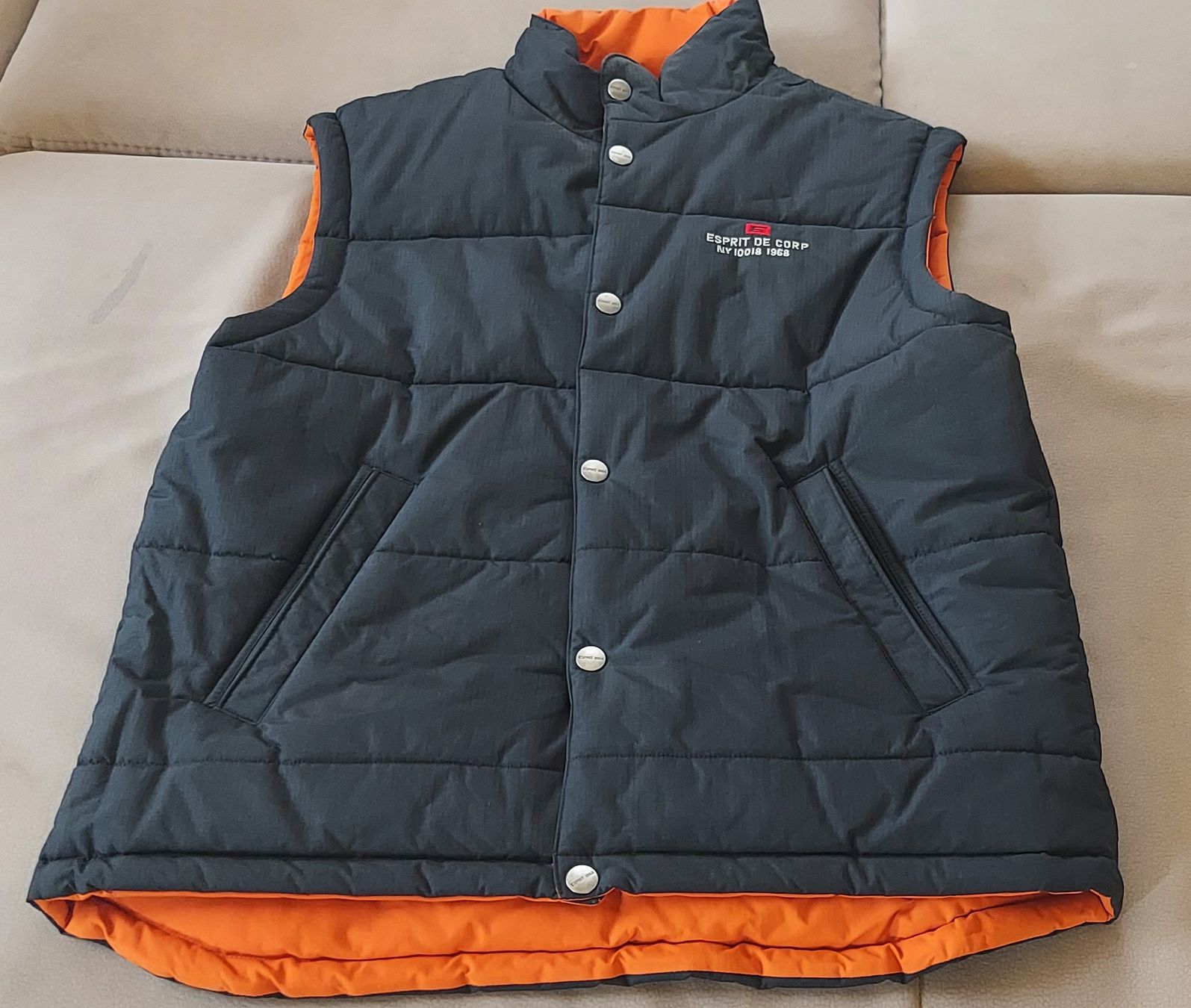 Esprit Gilet & Giacche: Esprit Herren Weste, Gr. M – Nuovo (secondo la descrizione) da Liestal venduto da swary007