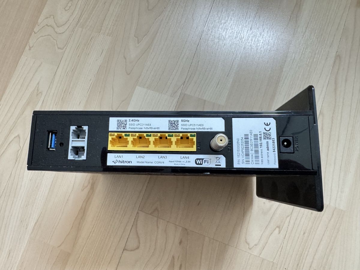 Modem & Router: Router / Modem Hitron CGNV4 – Usato da Uster venduto da Beni2000 2