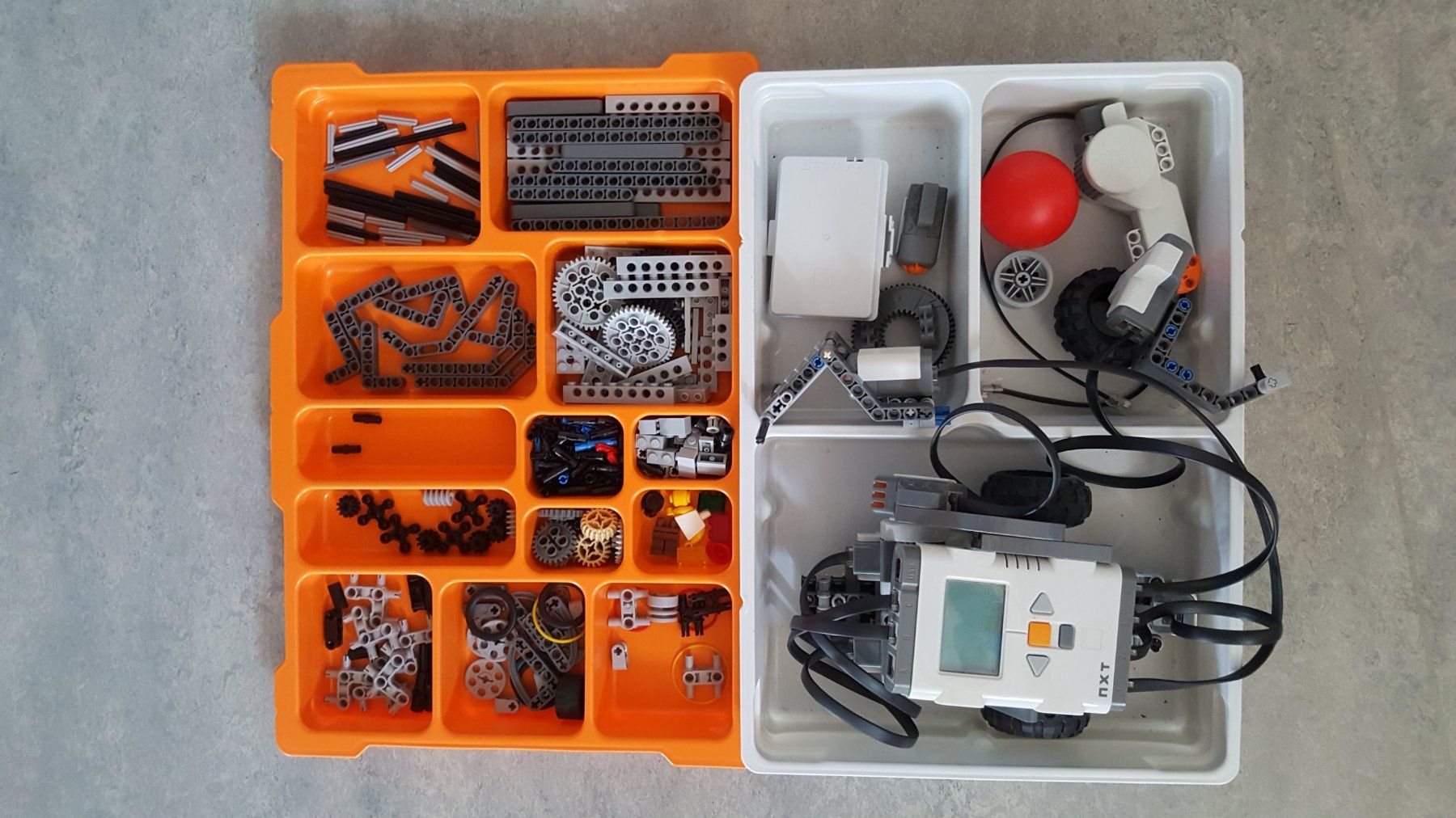 Lego Giocattoli: Lego Mindstorm Roboter und 4 Lego Education Sets – Usato da Bächli (Hemberg) venduto da reschel 3