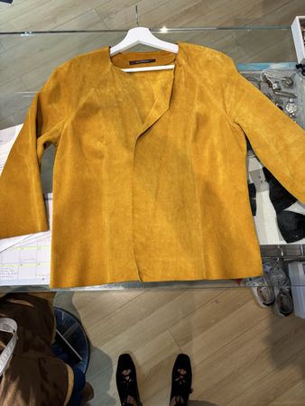 SAS LA FEE Lederjacke Wildleder gelb Grösse M neuwertig