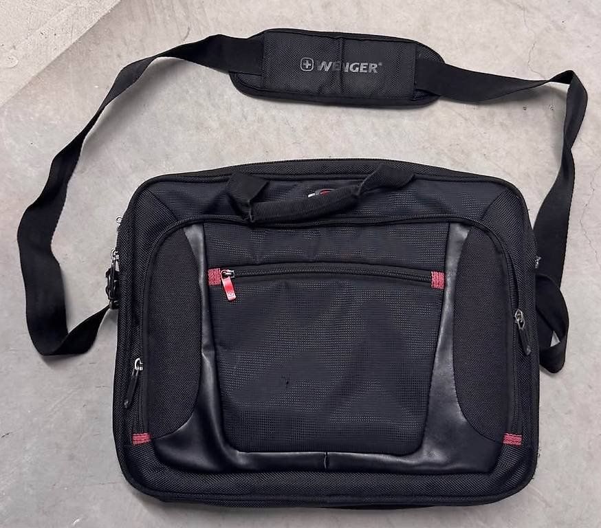 Sacs: Laptoptasche (Wenger) – D'occasion à Ottenbach par j_m_y5ct 2