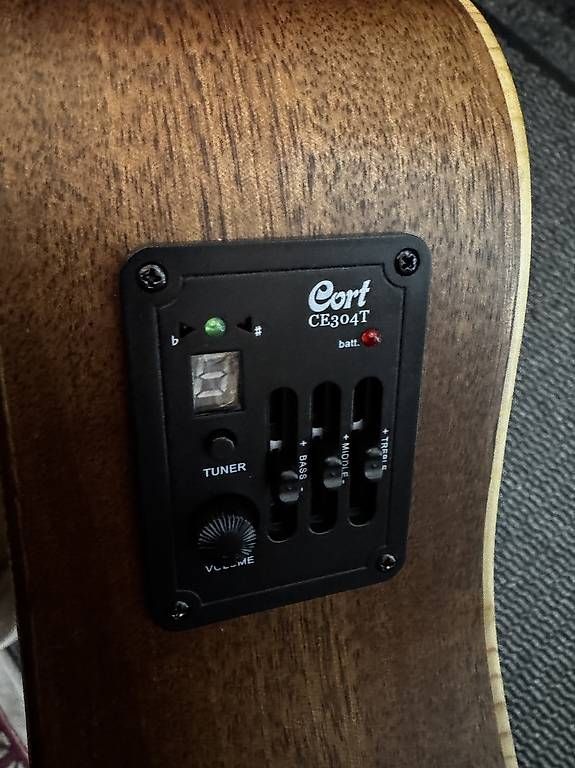 Musikinstrumente: Cort Earth mini électro acoustique de voyage – Neu und originalverpackt aus Morges von GvnMusic 3