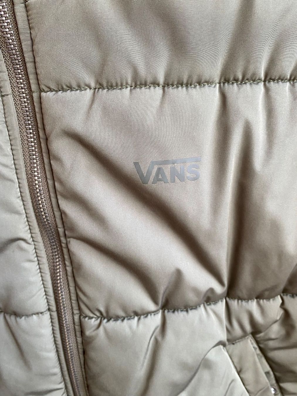 Vans Jacken: Vans Pufferjacke – Gebraucht aus Wildberg von san_8m25 2