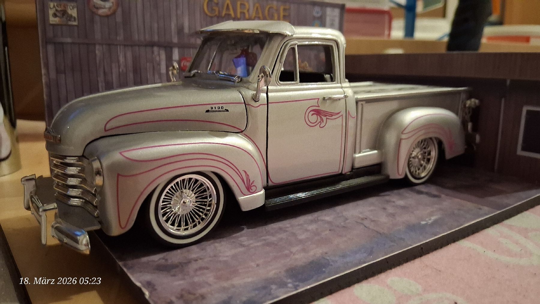 Jada Toys Modellautos: 1:24 Chevy 3100 – Neu (gemäss Beschreibung) aus Wolfenschiessen von 2-stroke-garage