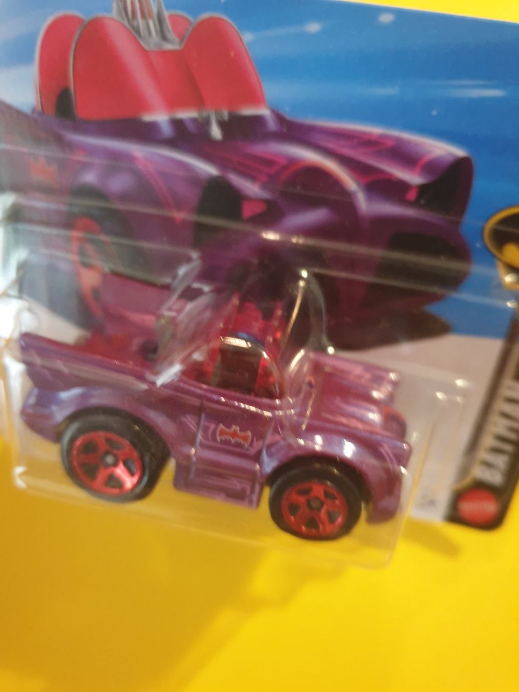 Hot Wheels Modellini d'auto: Hot Wheels CLASSIC TV SERIES BATMOBILE – Nuovo e nell'imballaggio originale da Oftringen venduto da Rotor 5
