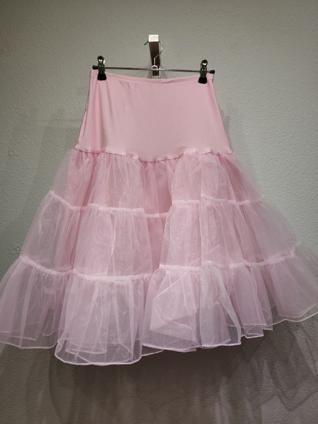 Gonne: Petticoat rosa, Gr. 32 - 36 - NEU – Nuovo (secondo la descrizione) da Dussnang venduto da Rosenfee50