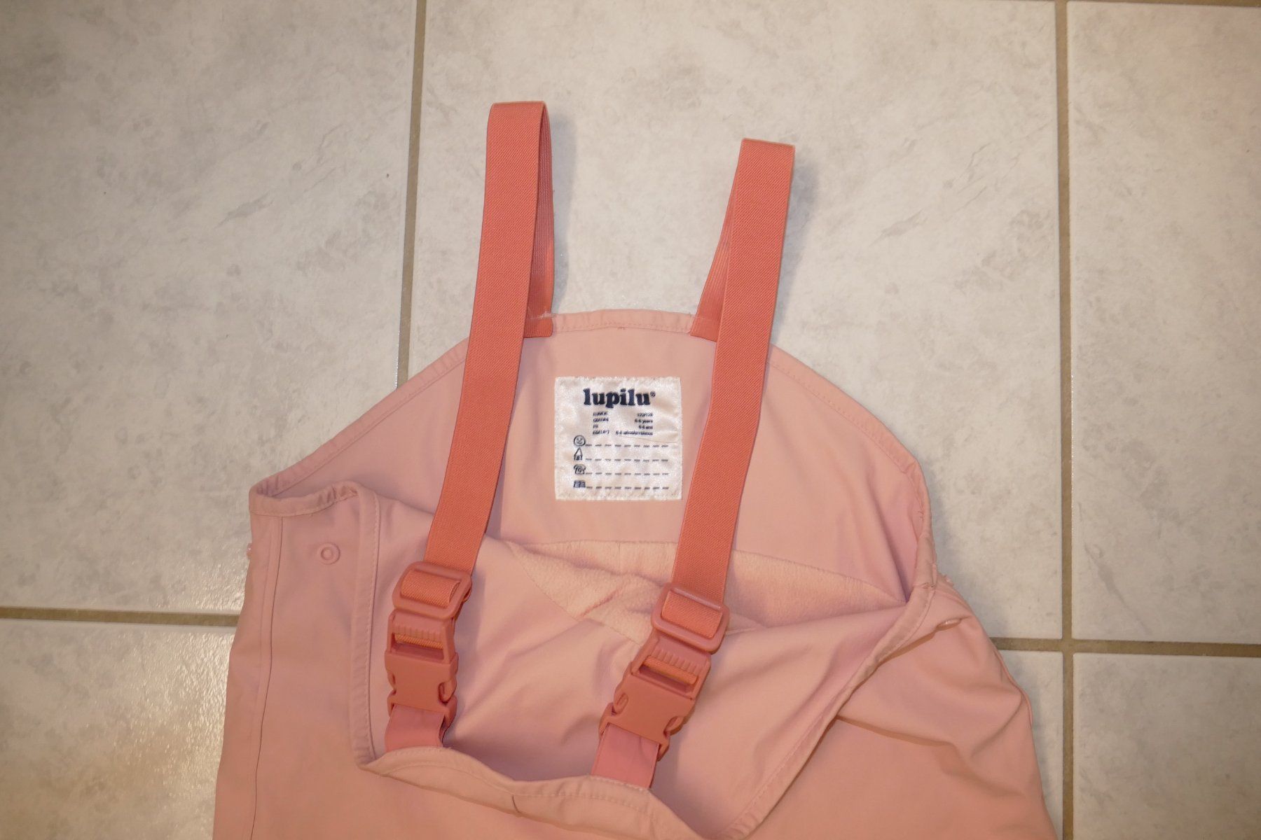 Lupilu Hosen: Lupilu: Kinder Regenhose Gr. 122/128 – Gebraucht aus Niederhasli von Flash32 1