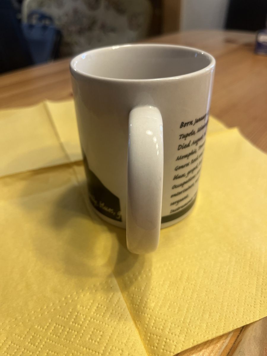 Tazze: Elvis Tasse  – Usato da Riom venduto da Unity 3
