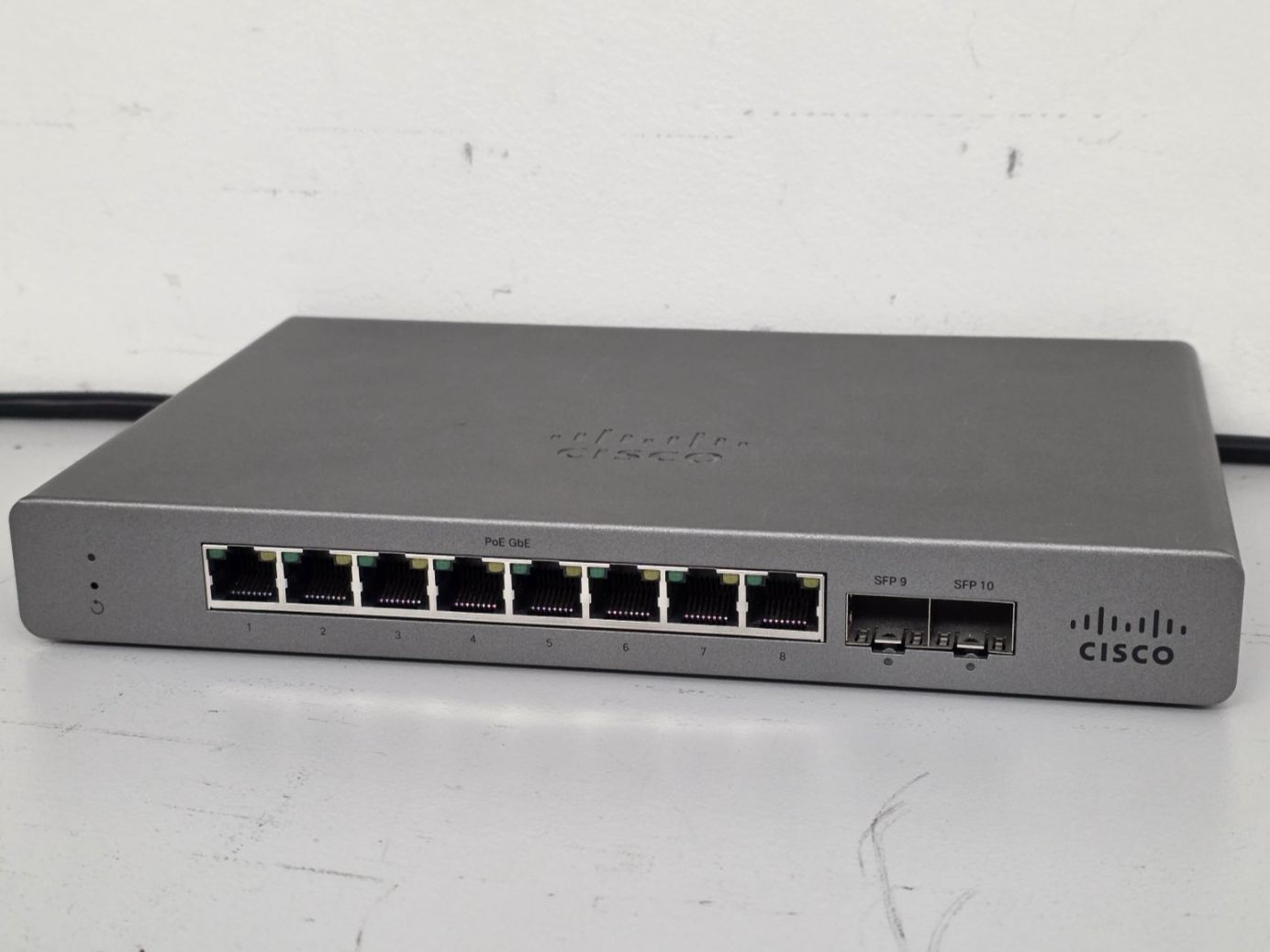PC: Cisco 8P Switch + 3x Meraki WLAN AP Set – Usato da Amriswil venduto da medialoft 2
