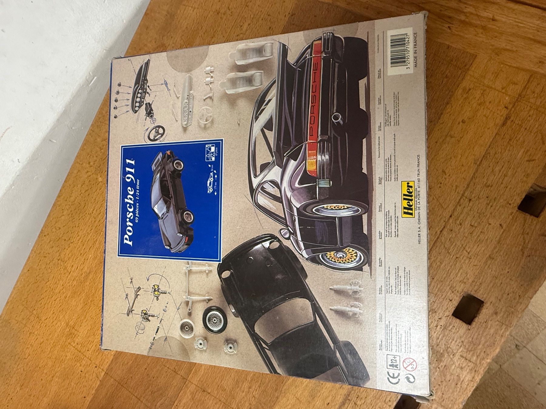 Revell Modellini d'auto: Porsche 911, Heller, Neuf, 1:24 – Nuovo (secondo la descrizione) da Chexbres venduto da rochecolombe 2