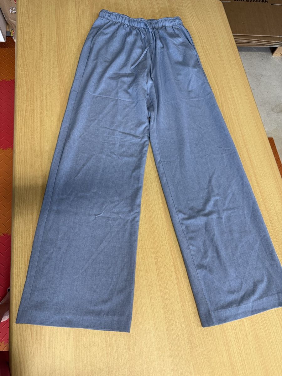 Pantaloni: Hose – Usato da visp venduto da Kmemo1
