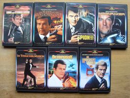 JAMES BOND MGM 007 COLLECTION ROGER MOORE EDITION
