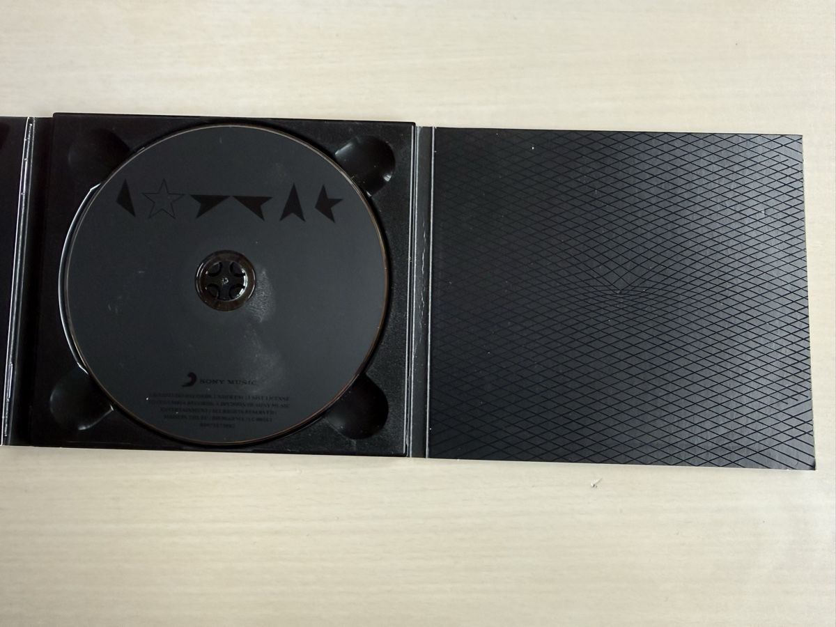CD: David Bowie Blackstar CD  – Usato da Oberried Brienz venduto da Chyara 3