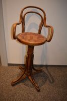 VINTAGE  J&J KOHN KINDER HOLZ FRISEUR DREH HOCKER  ORIGINAL