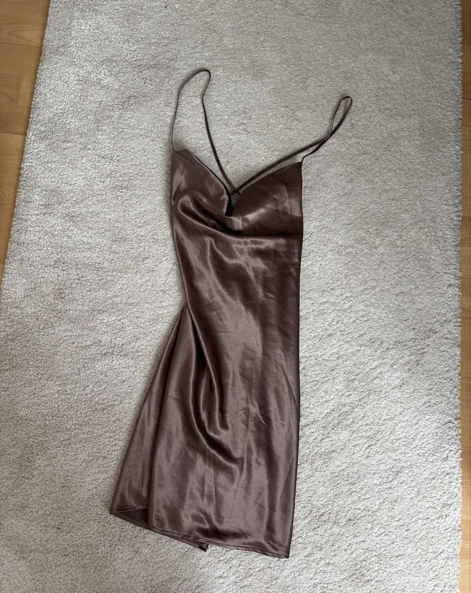 H&M Vestiti: H&M Satin Kleid Gr.38 – Usato da Winterthur venduto da Bilure