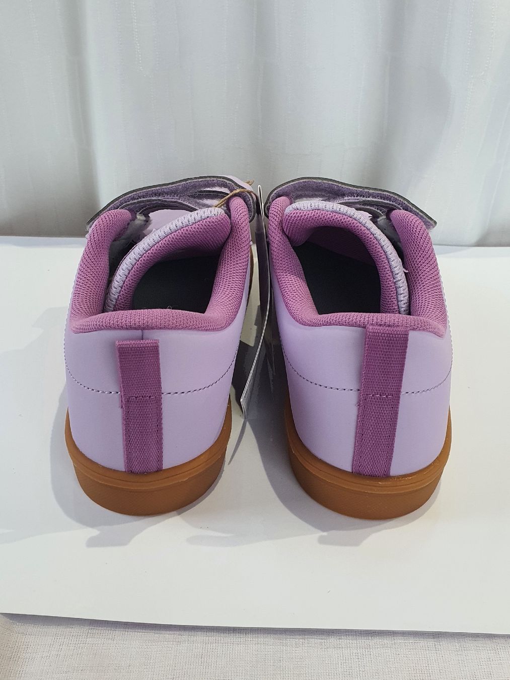 Adidas Chaussures filles: Gr. 34 - Adidas Sneaker, Neu – Neuf avec emballage d'origine à Nürensdorf par sal_g2bz 3