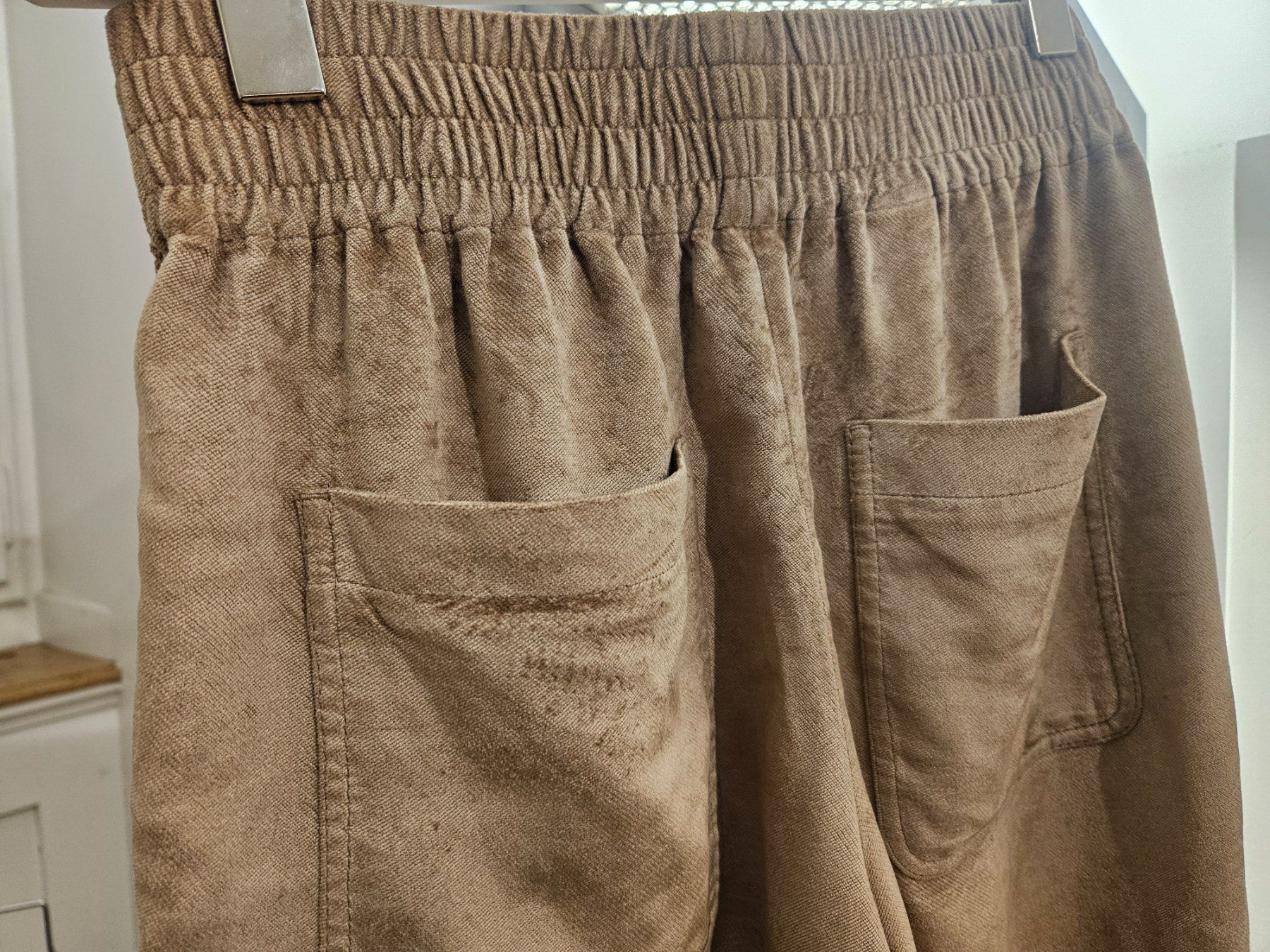 Brunello Cucinelli Pantaloni: Brunello Cucinelli Hose Neue Saison 1450.- – Nuovo (secondo la descrizione) da Bern venduto da Alea6892 3