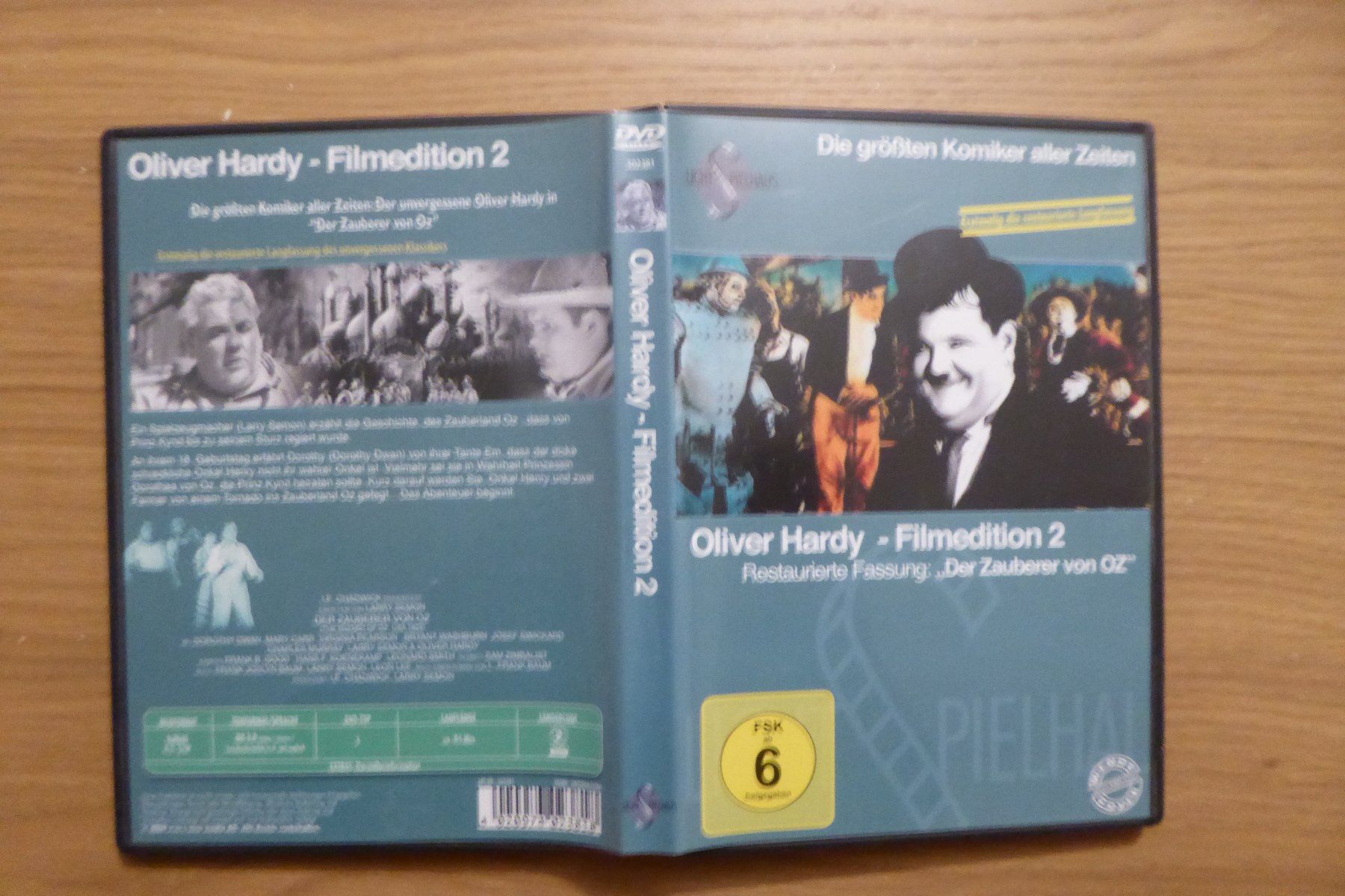 Tutti i DVDs: DVD Oliver Hardy Der Zauberer von Oz – Usato da Allschwil venduto da Summelsarium