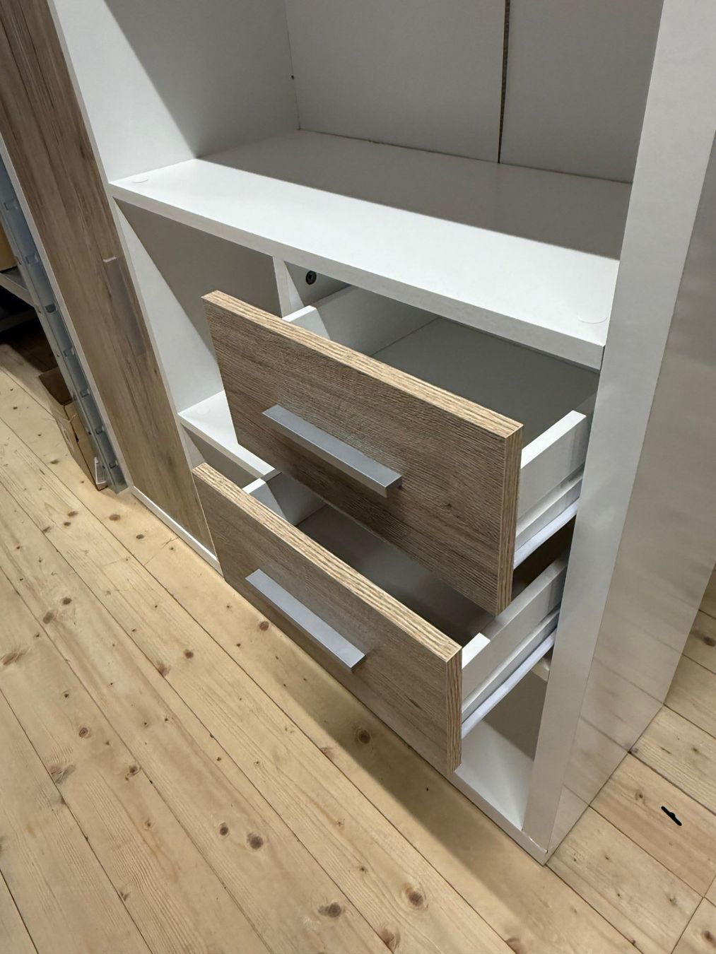 Scaffali: Möbelset zweiteilig - weiss mit Holzoptik – Usato da Leimbach AG venduto da SheAmelie 8