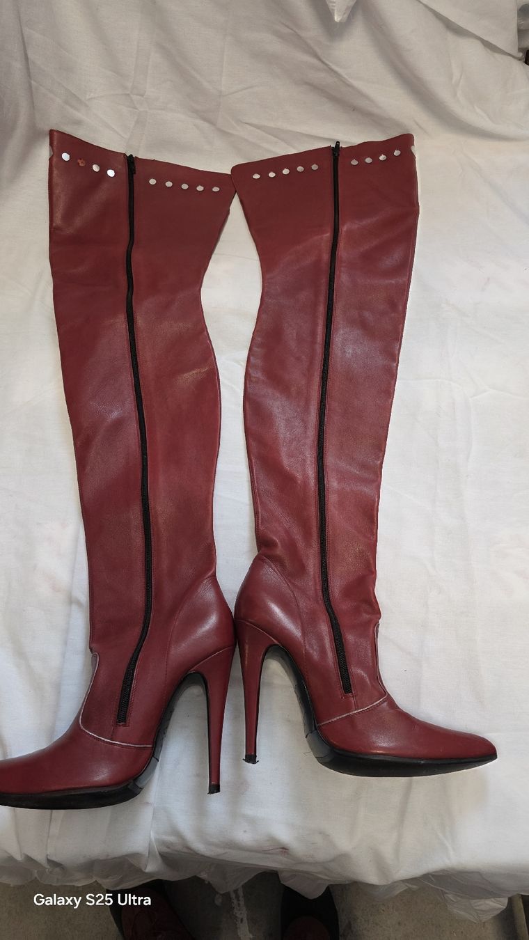 Scarpe da uomo: Patrick Cox Leder Overknee Stiefel Rot Gr. 40 – Usato da Hittnau venduto da Beblue33 1