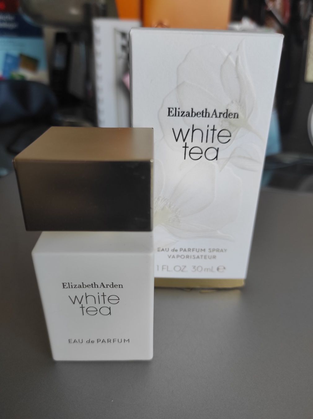 Profumi & Eau de Toilette: Elizabeth Arden White Tea 30ml EdP – Nuovo (secondo la descrizione) da Baden venduto da zuppel