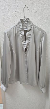 Bluse silber grau  Grösse 42