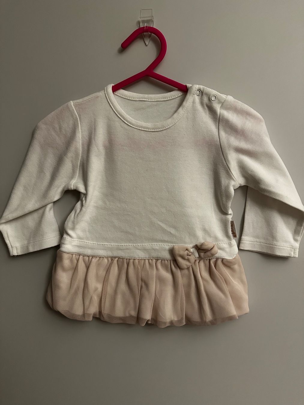 Camicie, Top & T-shirt: Size 74 long arm top – Usato da Zürich venduto da Nomin01