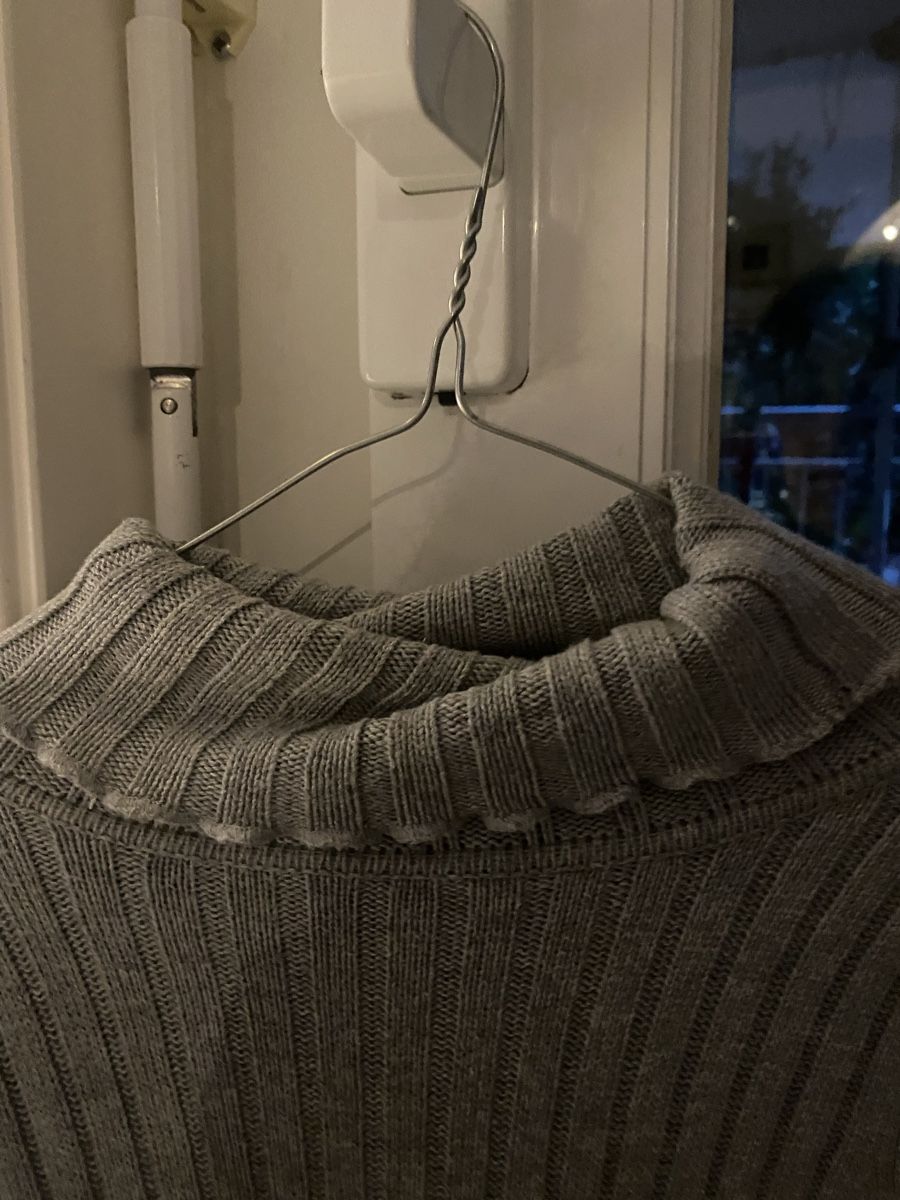 Kleider & Röcke: Robe pull grise col roulé taille 7 ans automne – Neu (gemäss Beschreibung) aus Denges von val_j8w7 3