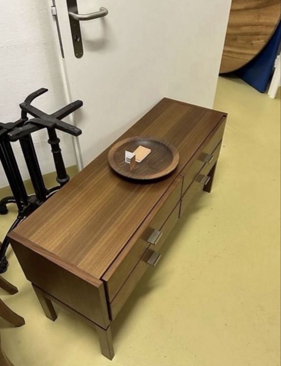 Cassettiere: wunderschönes kleines Sideboard / Kommode – Usato da Wohlen AG venduto da Ralf2000 1