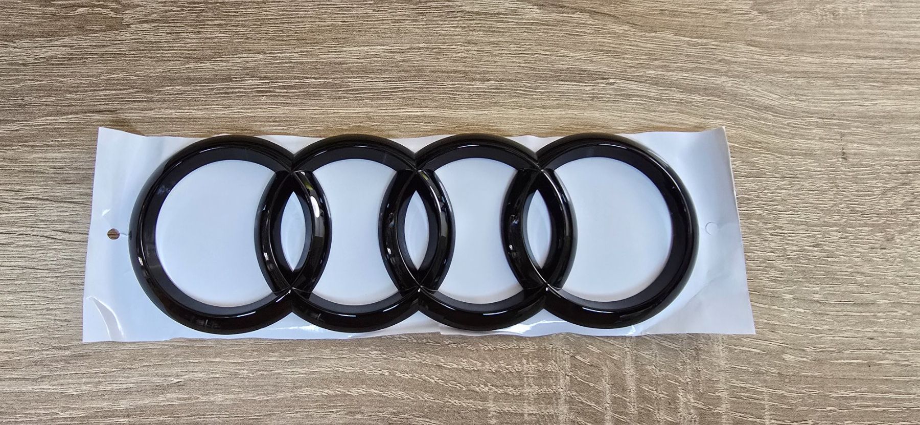 Sticker: 4 Ringe 202mm Audi Schwarz Glanz – Nuovo e nell'imballaggio originale da Bellikon venduto da Kekko11