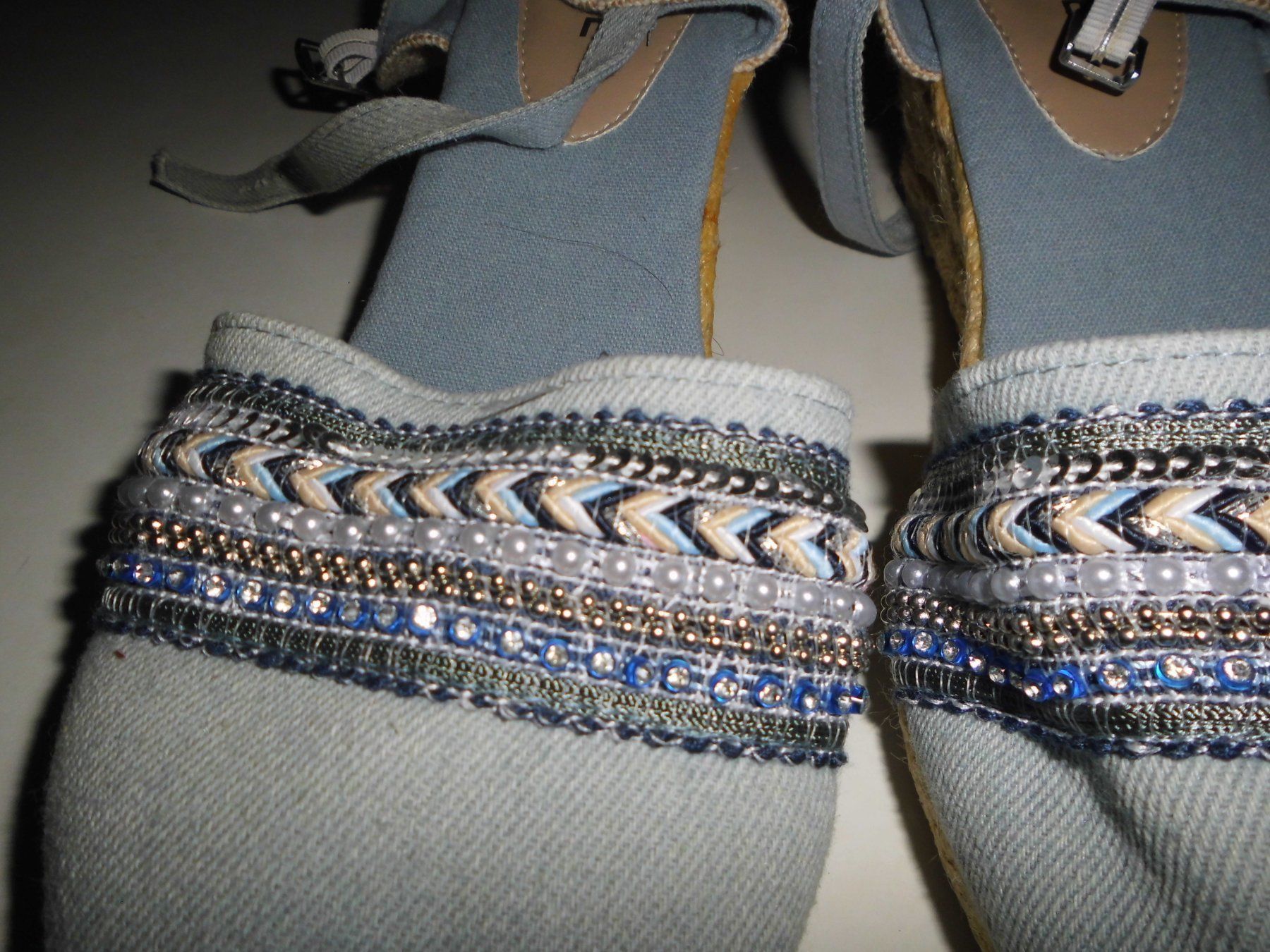 Cube Scarpe da donna: Chaussure en jeans P. 41 – Nuovo (secondo la descrizione) da Marin-Epagnier venduto da Madja 1