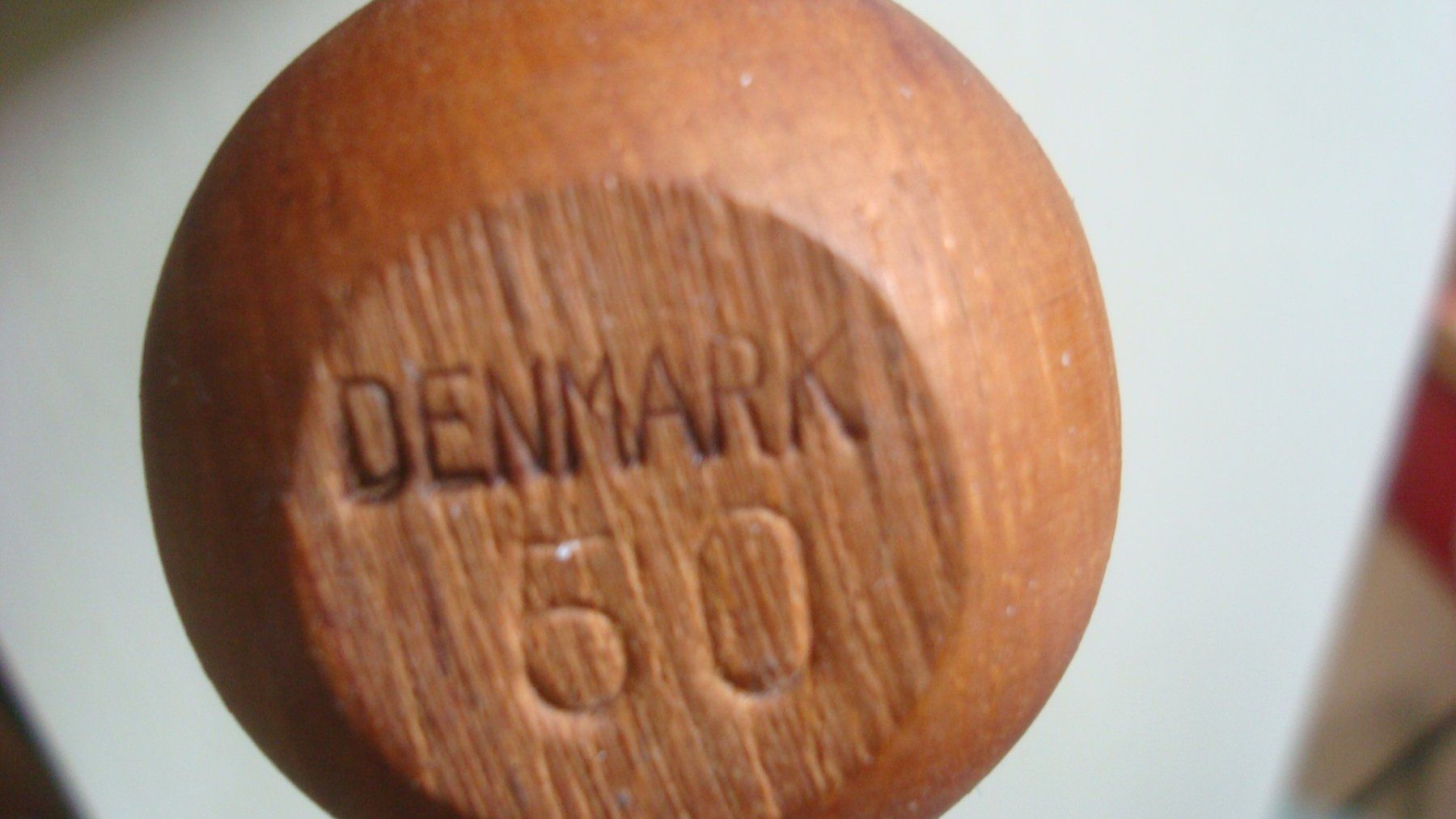 Figuren: Holz Kugelfisch Denmark (Ernst Henriksen?) 4 x 3 cm – Gebraucht aus Münchenstein von Pesci6 2