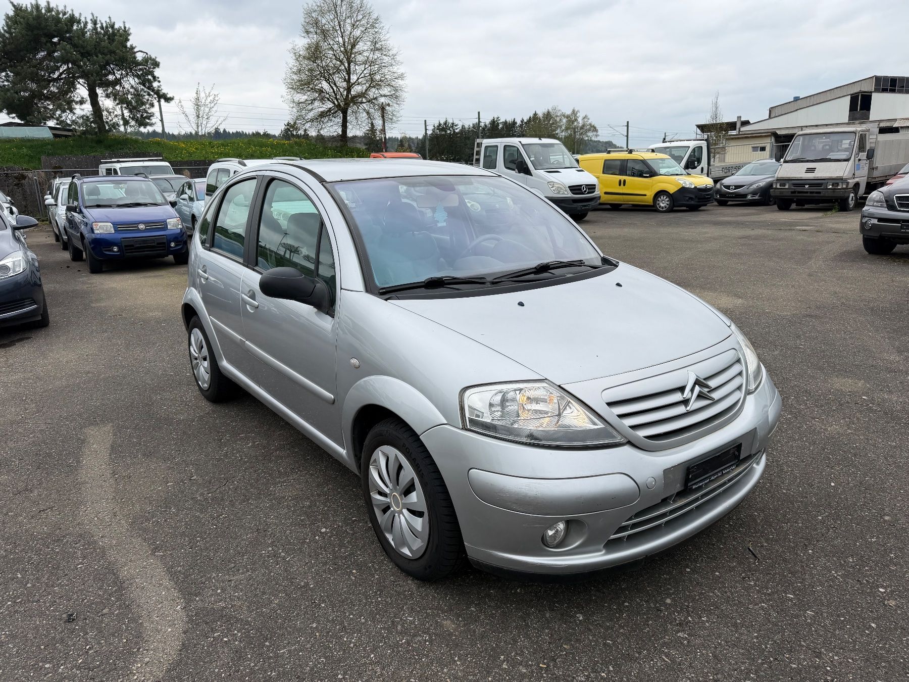 Citroën Automobili: CITROEN C3 1.4i SX Automatic – Usato da Siblingen venduto da Zaidan.Auto_Ankauf 2