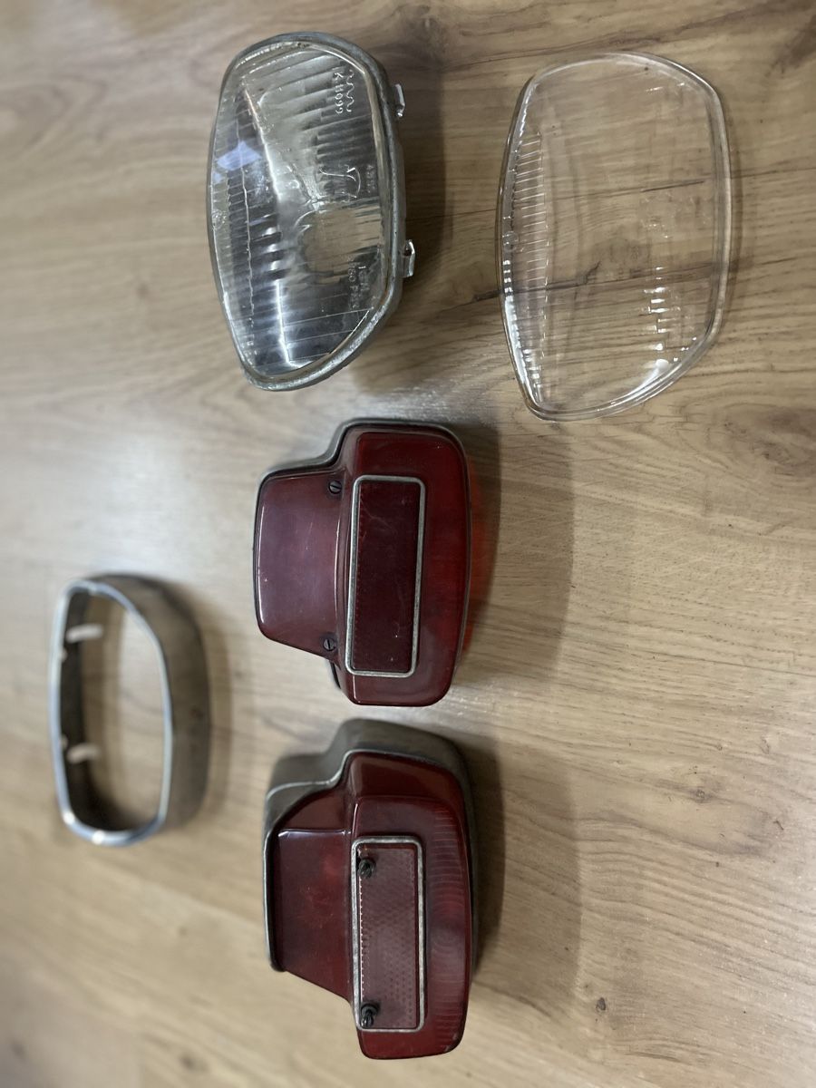 Vespa Tutti pezzi di ricambio per scooter: Vespa SS180 Teile – Usato da Thun venduto da Cpia