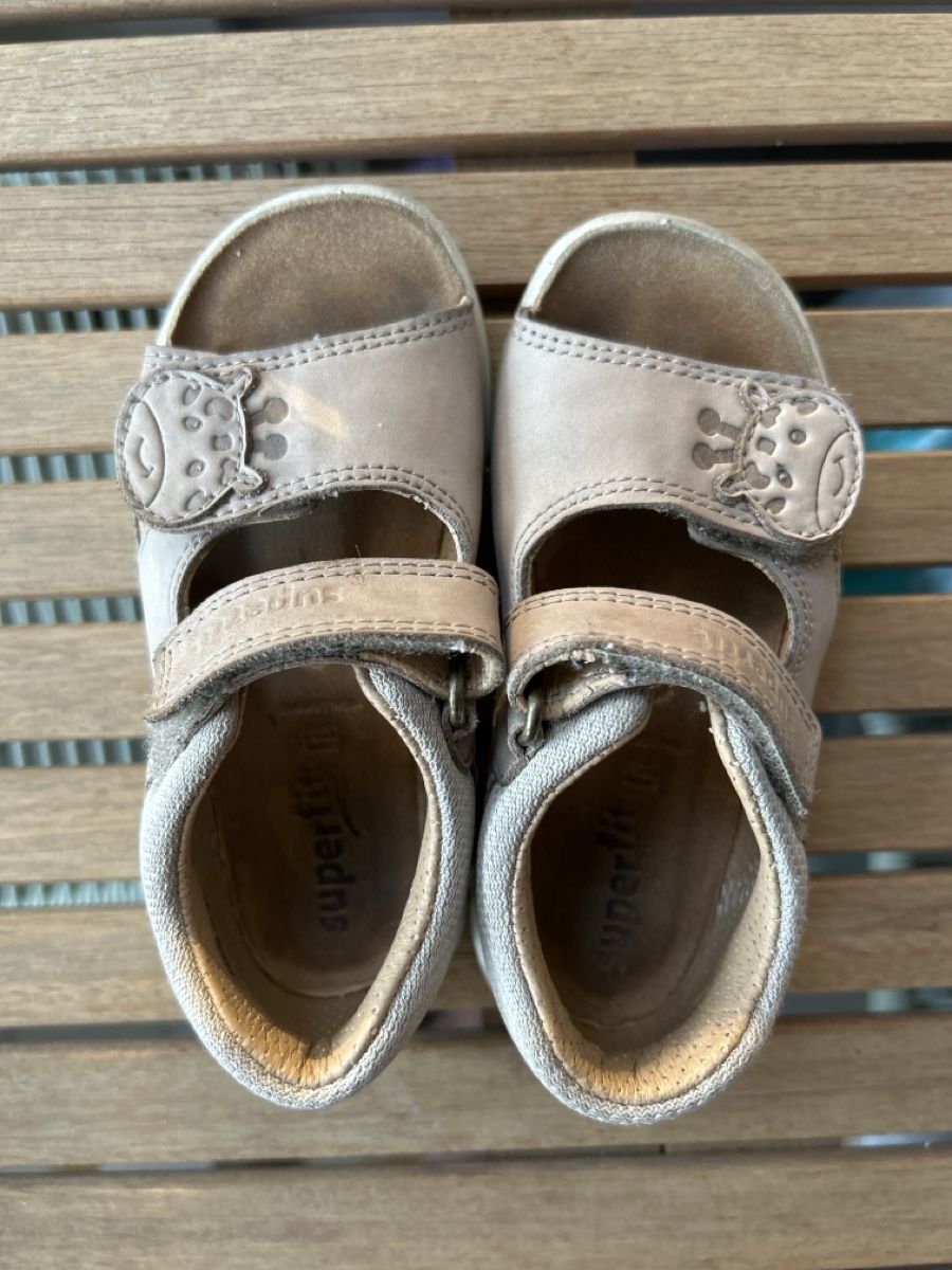 Superfit Chaussures filles: Superfit Sandalen Gr 25 – D'occasion à Zürich par cloud_303 3