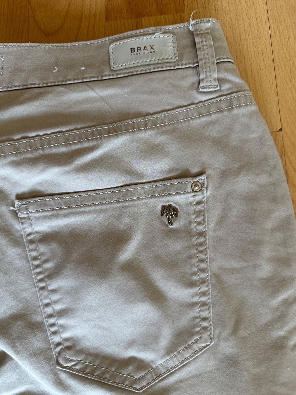 Brax Pantaloni: Brax Hose Grösse 40 – Usato da Luzern venduto da Sesilija 4